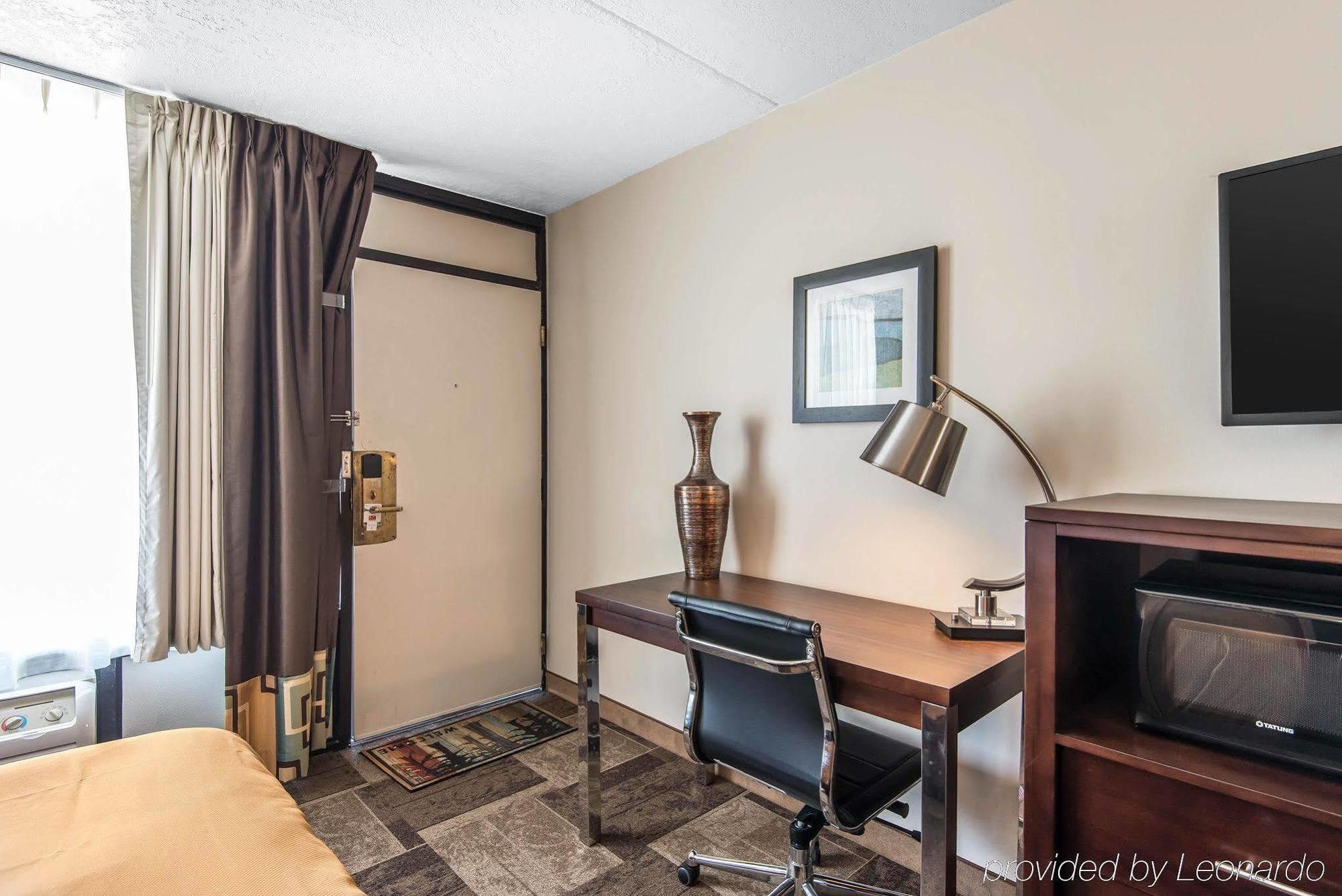 Econo Lodge Oak Grove-Blue Springs Exteriör bild