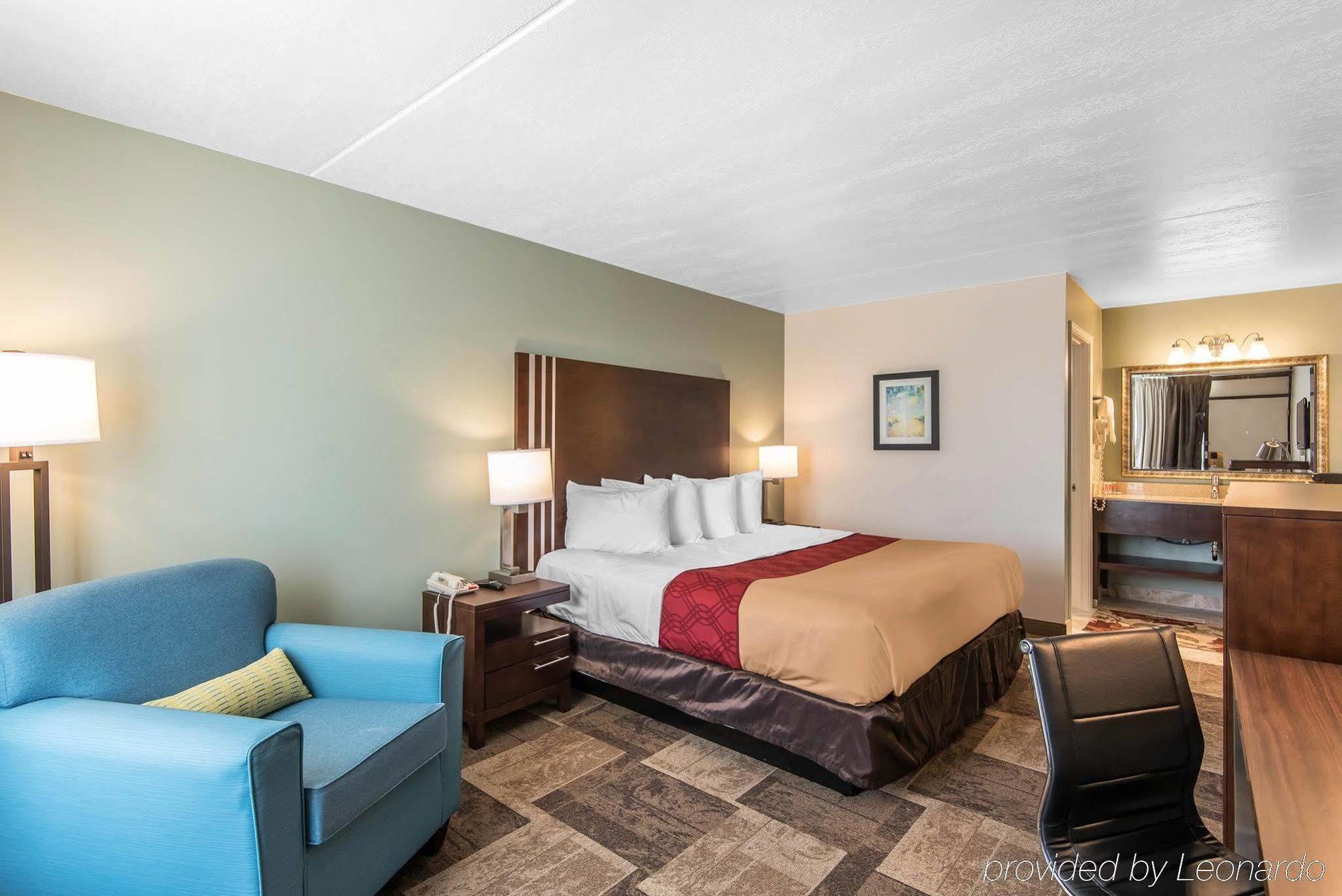 Econo Lodge Oak Grove-Blue Springs Exteriör bild