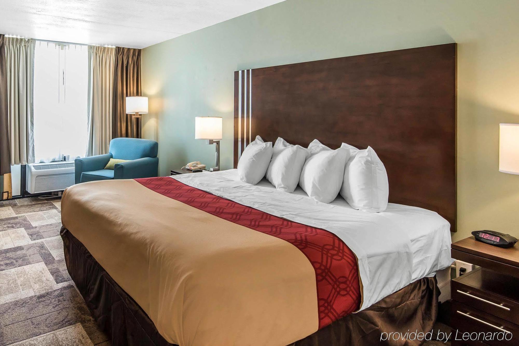 Econo Lodge Oak Grove-Blue Springs Exteriör bild